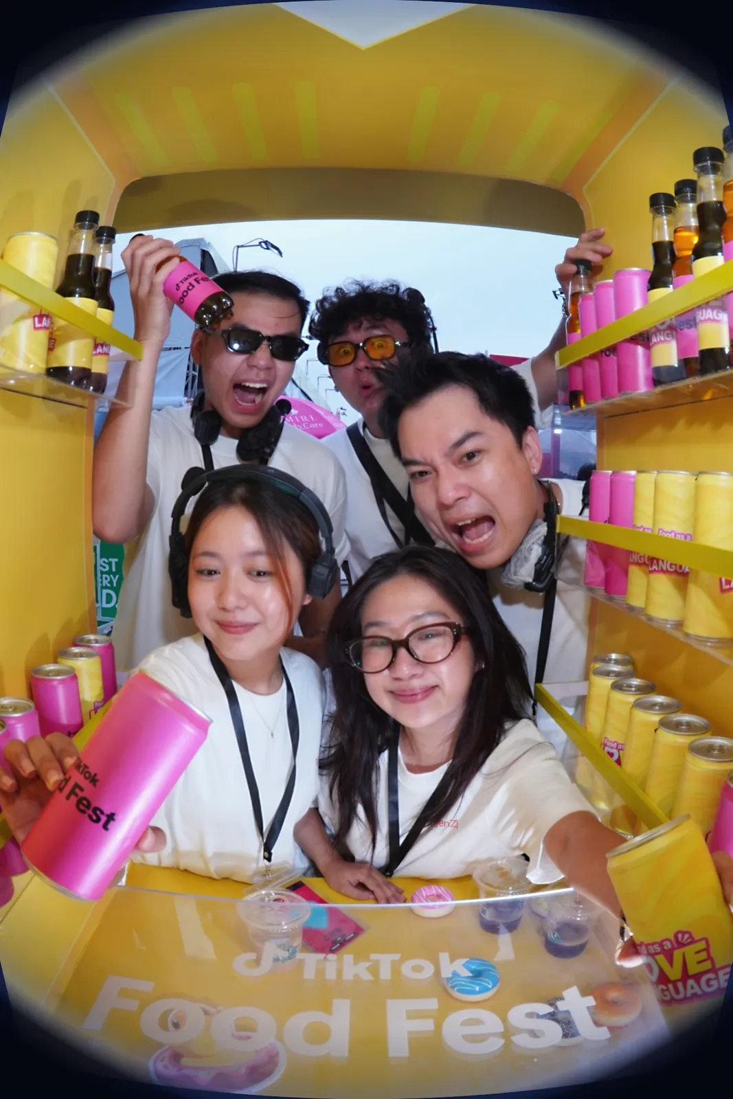 Ảnh khách chụp với khung fisheye TikTok Food Fest